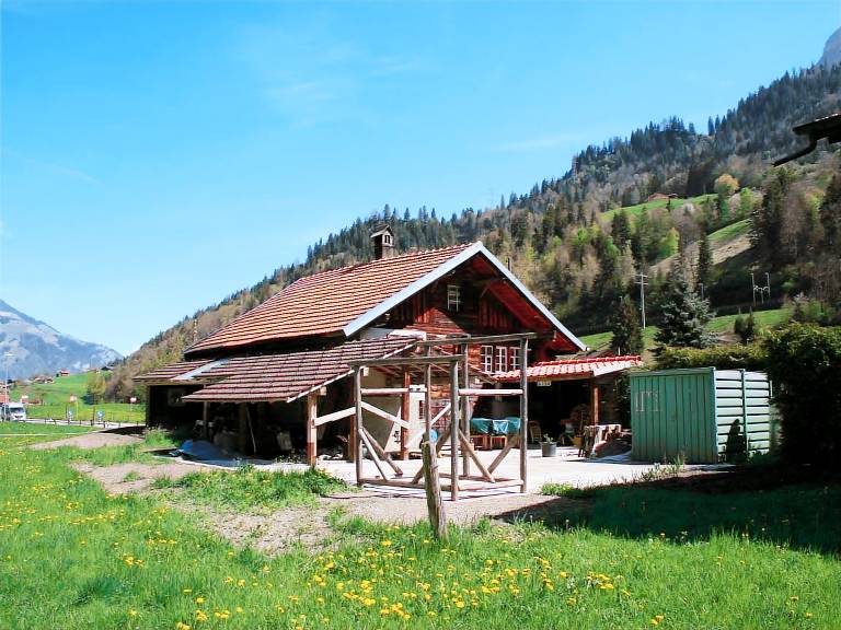 Ferienwohnung mit Hund in Kandergrund f&uuml;r max. 4 Personen