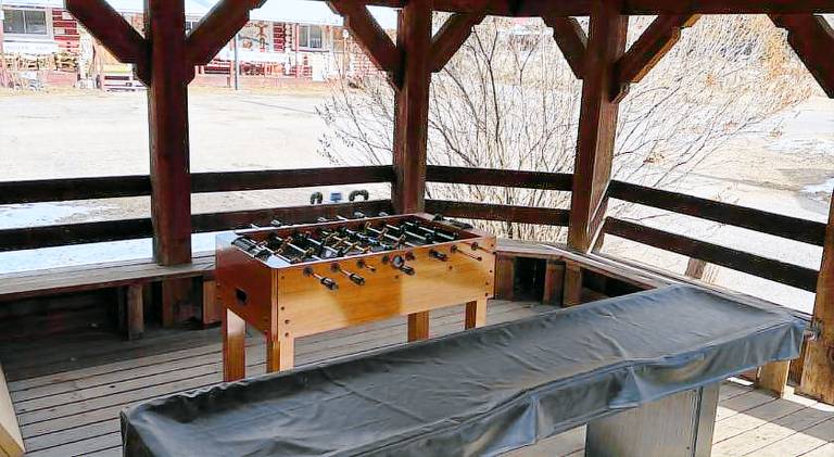 Lodge with grill — photo 3