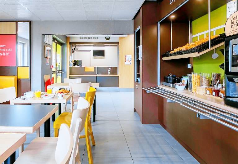 B&B HOTEL Strasbourg Nord Artisans — photo 2