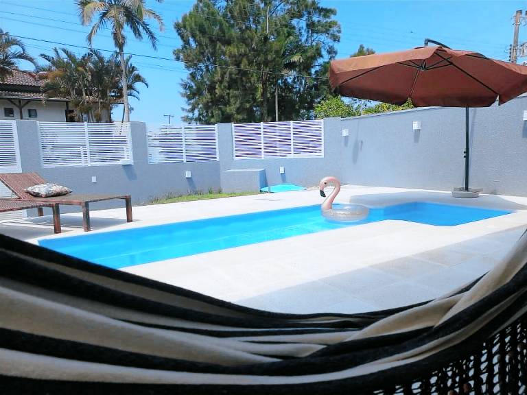 Casa Bombinhas