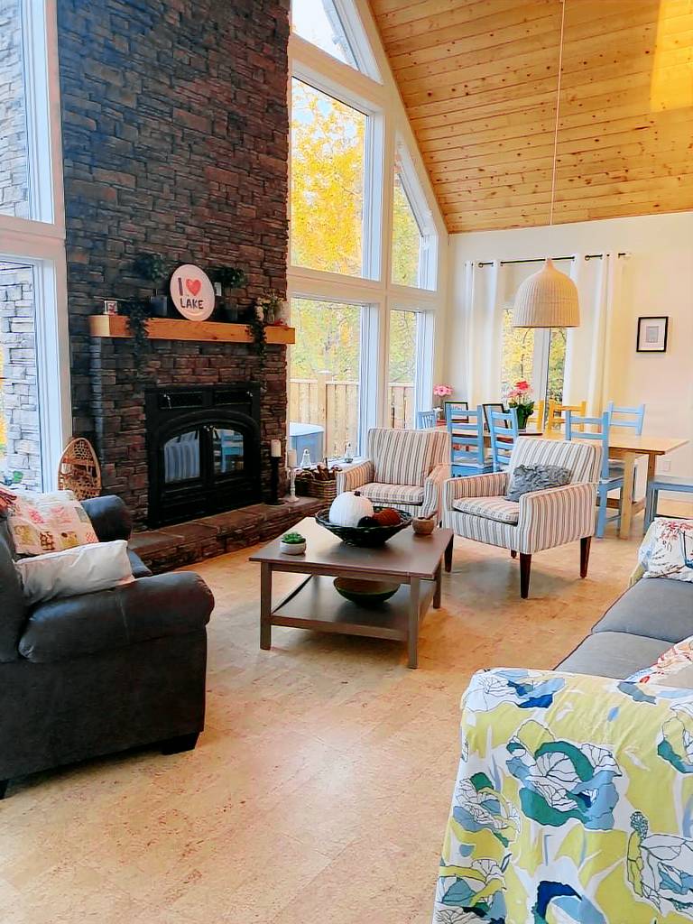 Cottage Stettler County No. 6