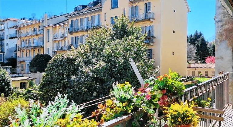 Charming apartment | Close to Ponte Vittorio Emanuele I | Pets are welcome — photo 3