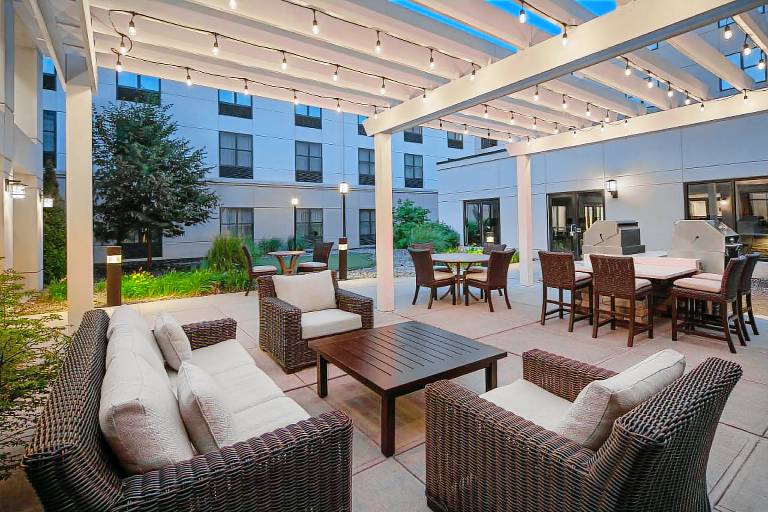 Homewood Suites by Hilton Carle Place - Garden City — photo 2
