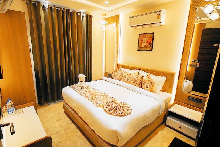 Hotel Ammison Inn & Suites