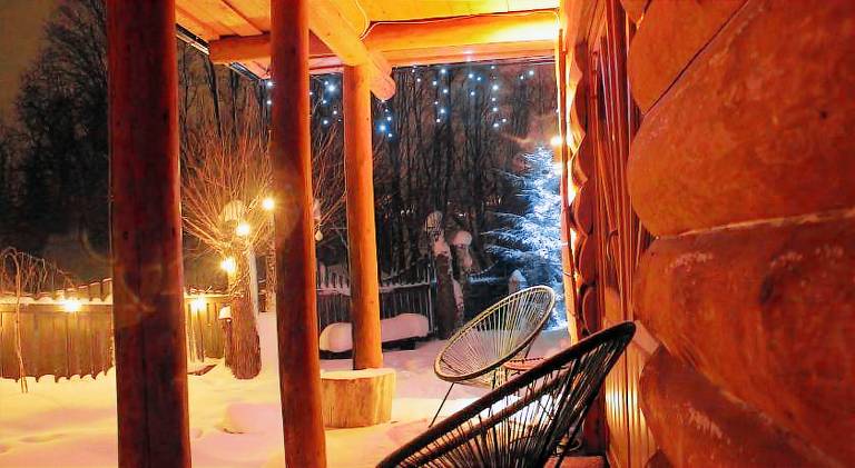 Chalet with hot tub | Pets are welcome — photo 3