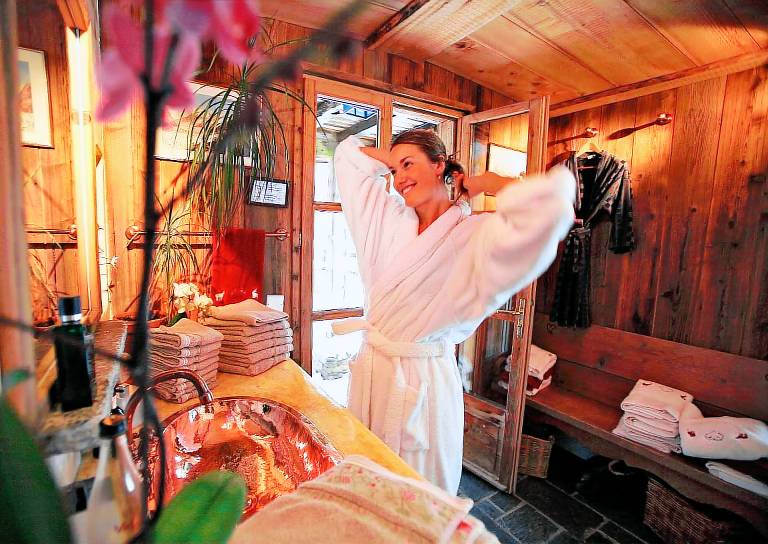 Hotel Les Chalets de Philippe & Jacuzzis Privatifs — photo 5