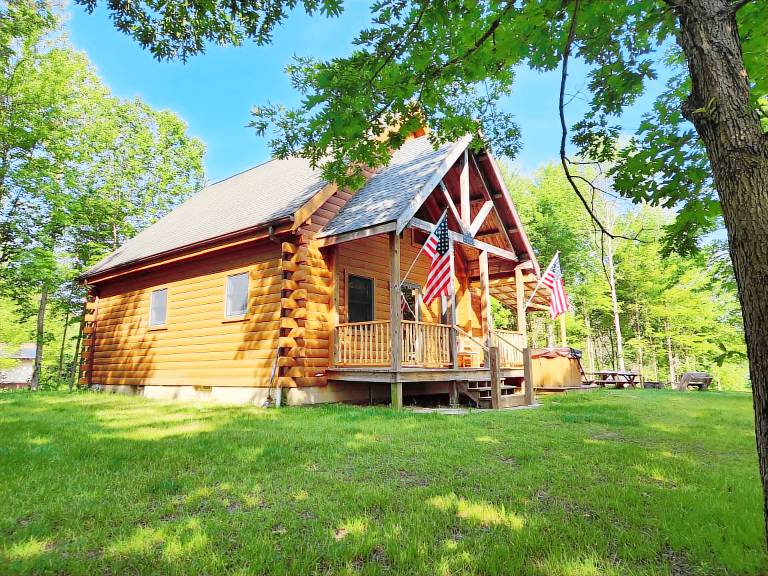 Lodge West Springfield
