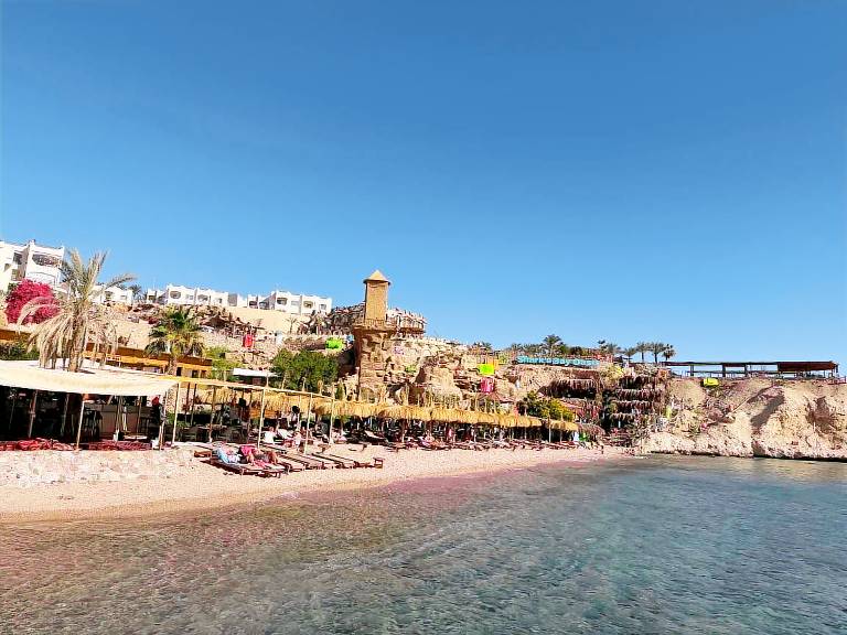 Shark's bay oasis aqua park — photo 4