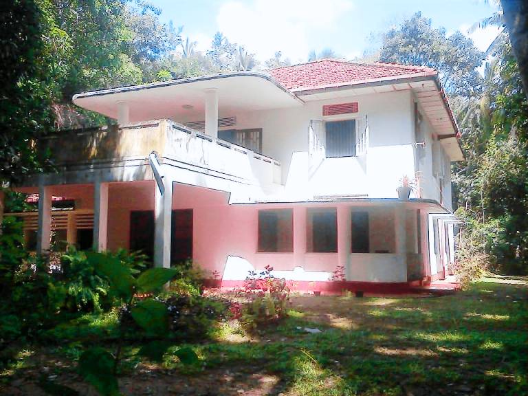 Celone traditional banglo in Weligama