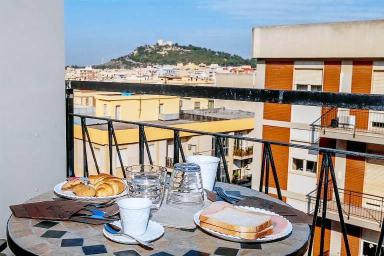 Namestitev  Cagliari