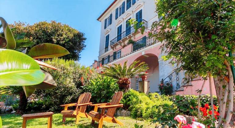 Rental apartment | Beach nearby | Pets are welcome in Camogli