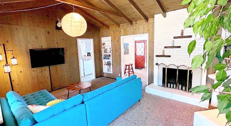 Ample vacation home | Pets are welcome — photo 2