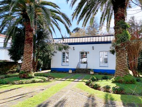 Villa  Furnas