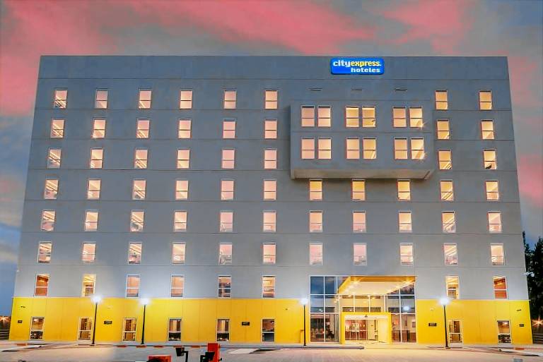 City Express by Marriott Guaymas