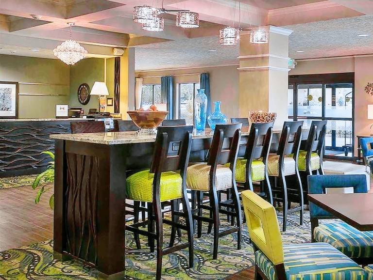 Hampton Inn Eugene — photo 5
