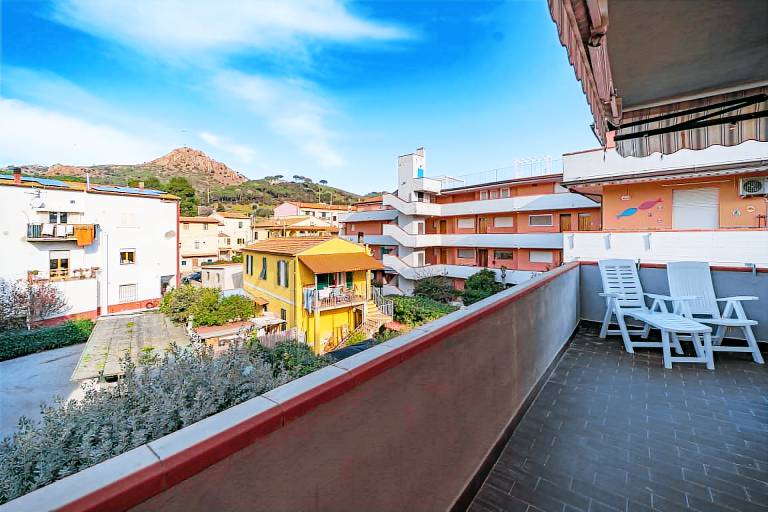 Holiday apartment with patio in Porto Azzurro