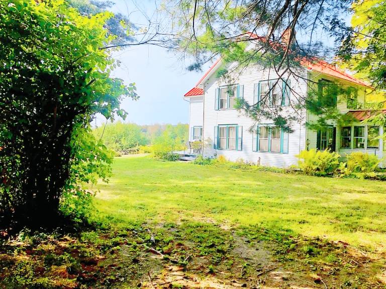 Farmhouse  Huntington