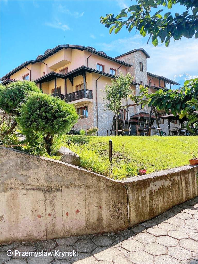 Lovely rental apartment with BBQ, hot tub & pool | Dogs allowed — photo 5