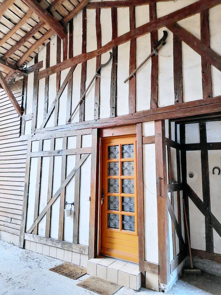 Gite with garden & patio — photo 4
