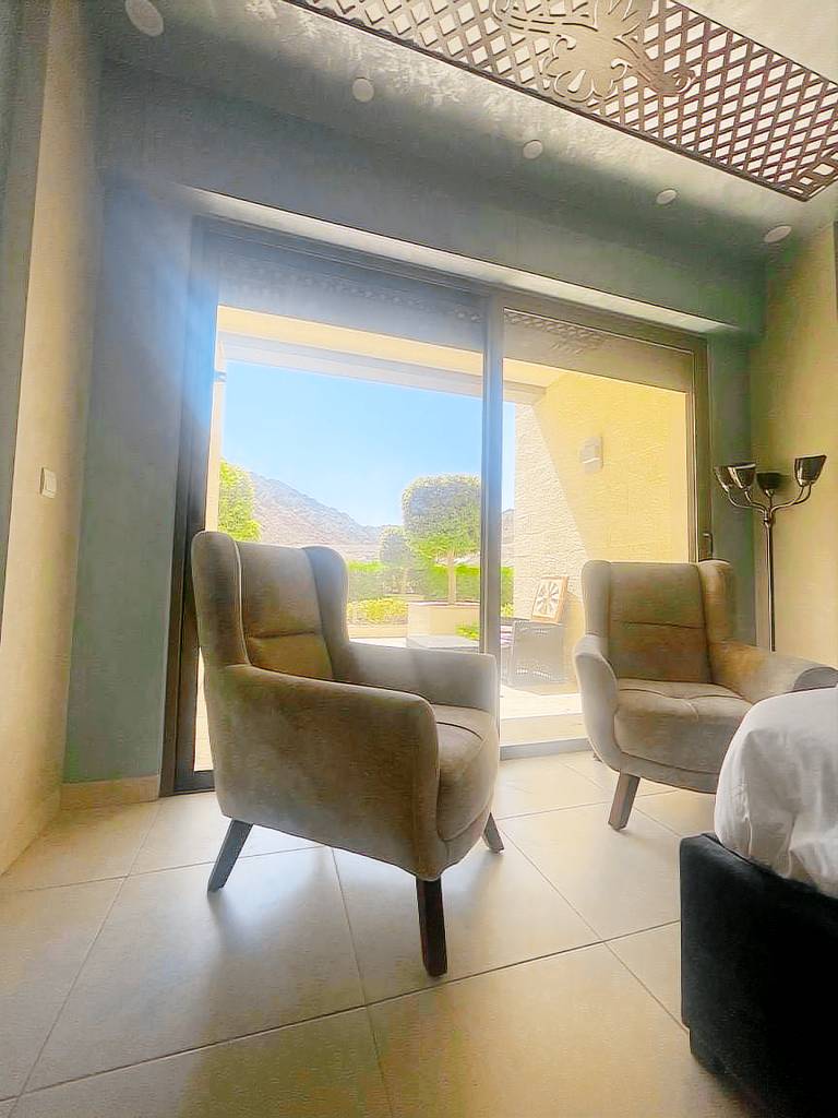 Holiday apartment with hot tub, terrace & yard — photo 2