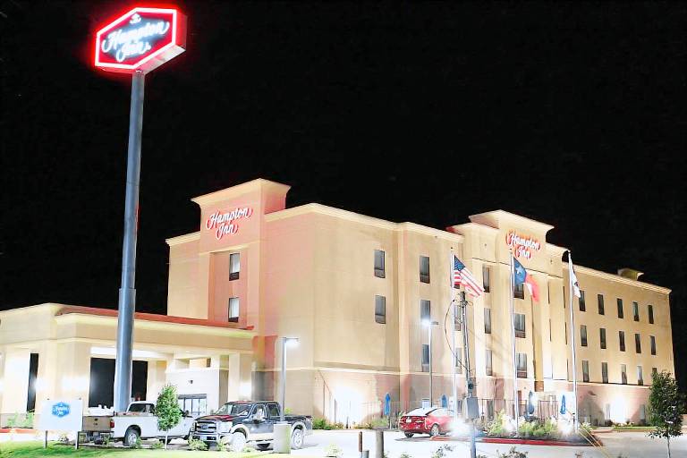 Hampton Inn Cotulla — photo 5