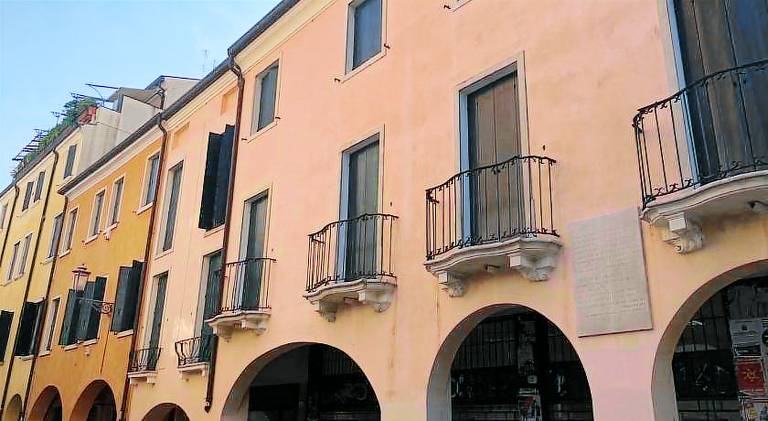 Charming rental apartment | Near Palazzo della Ragione | Pets are welcome — photo 5