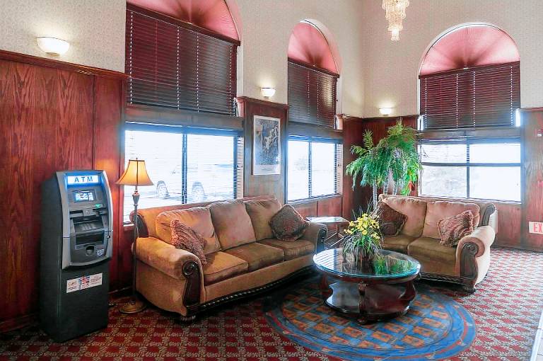 Quality Suites Albuquerque Airport — photo 4