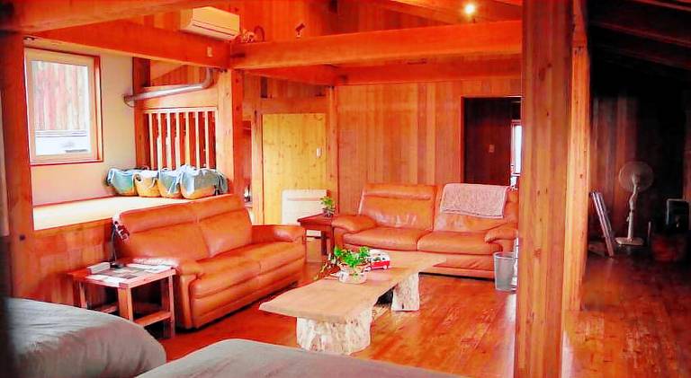 House  4 Chome-48 Ajina