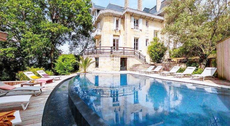 Chalet baron in Lormont