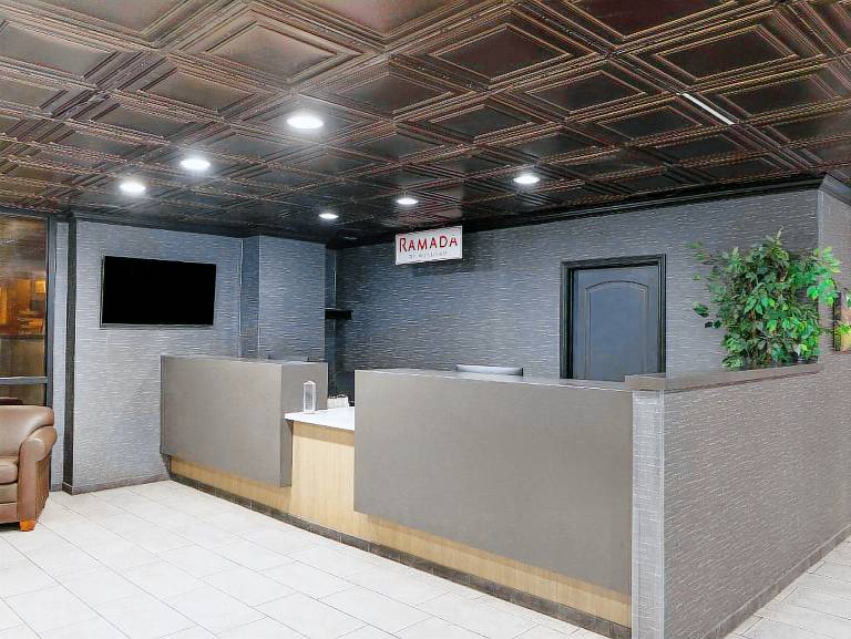 Ramada by Wyndham Elko Hotel at Stockmen's Casino — photo 5