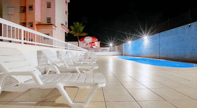 Holiday apartment with pool — photo 4