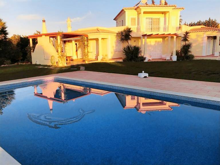 Ferienhaus in Boliqueime für max. 9 Personen Ferienhaus in Boliqueime für max. 9 Personen