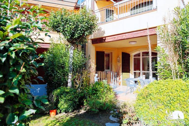 Family-oriented apartment with pool, garden & BBQ | Pets allowed — photo 4