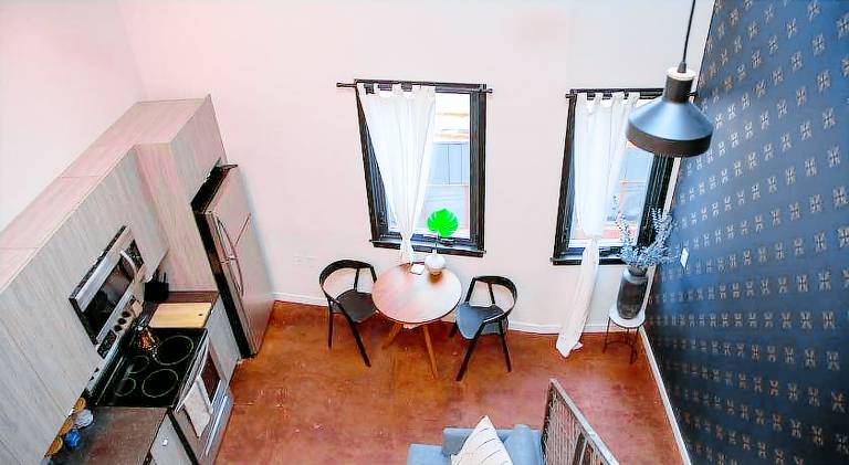 Apartment | Next to Love Park | Pets allowed — photo 5