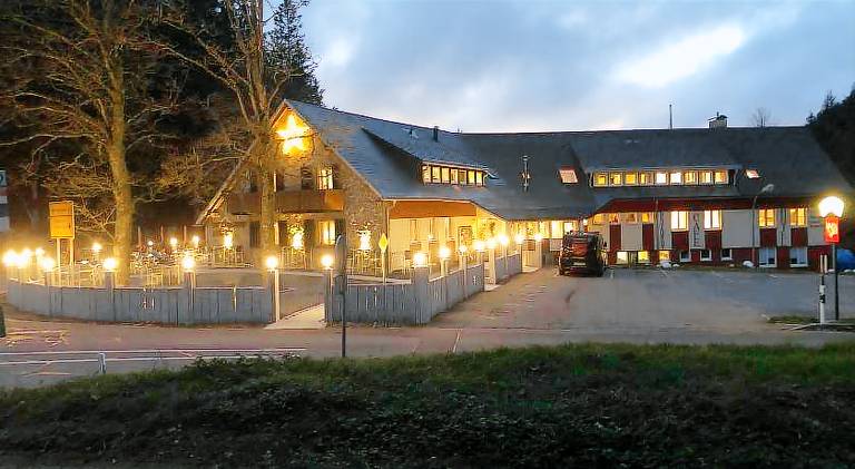 Waldhotel Auerhahn "Hochkopfhaus" in Loerrach