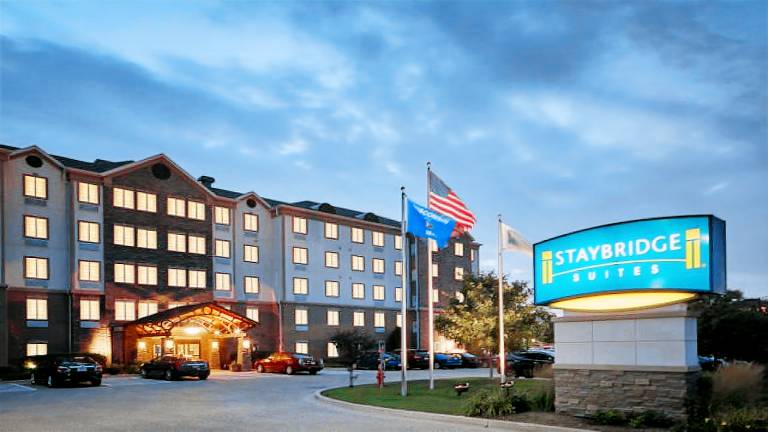 Staybridge Suites Milwaukee Airport South By IHG in Franklin, WI