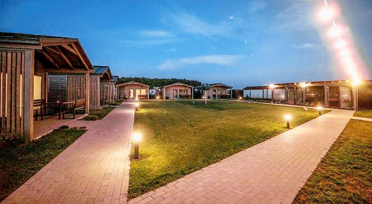 Lovely house with hot tub, sauna & yard | Dogs allowed — photo 3