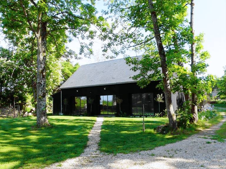 Fully equipped cottage with barbeque, private pool & garden | Dogs allowed — photo 3