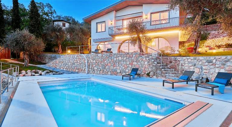 Charming villa with pool | Pets are welcome — photo 3