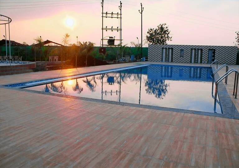 hotel metro palace resort