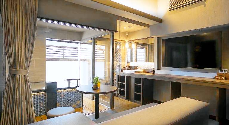 Serviced apartment with garden & jacuzzi | Pets are welcome — photo 2