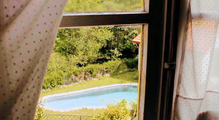 Beautiful house with yard, grill & private pool | Perfect for remote work | Pet-friendly — photo 3