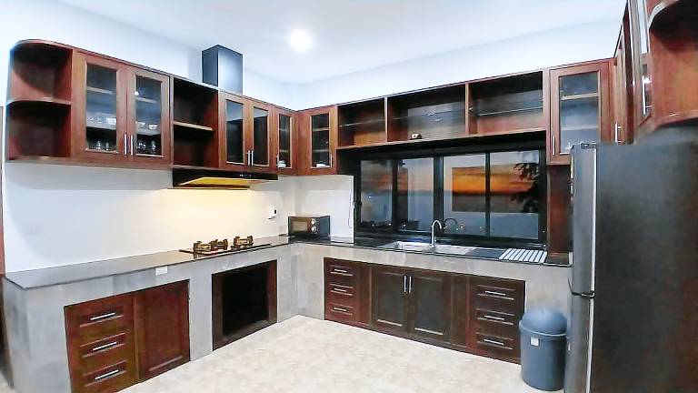 Villa with barbeque & private pool | Pool view — photo 2