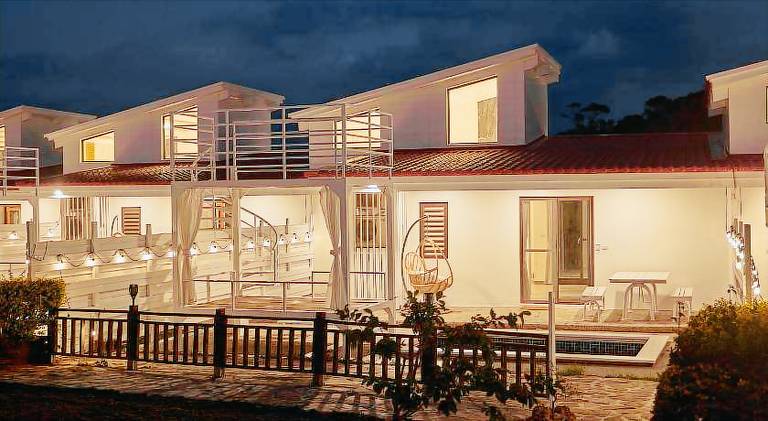 CLIFF VILLA — photo 3