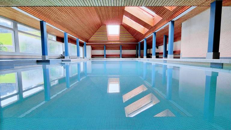 Ferienwohnung mit Hund in Surses, Conters für max. 2 Personen Ferienwohnung mit Hund in Surses, Conters für max. 2 Personen