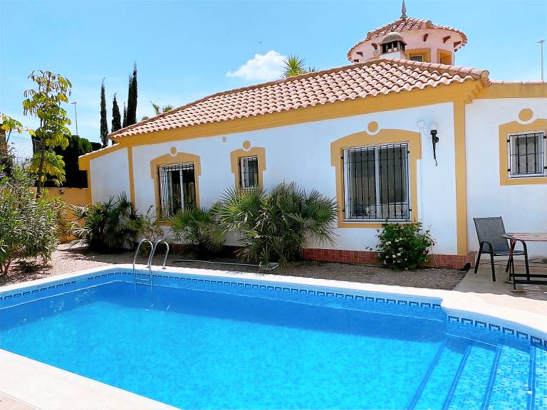 Villa with private pool, garden & fast internet | Mountain view — photo 5