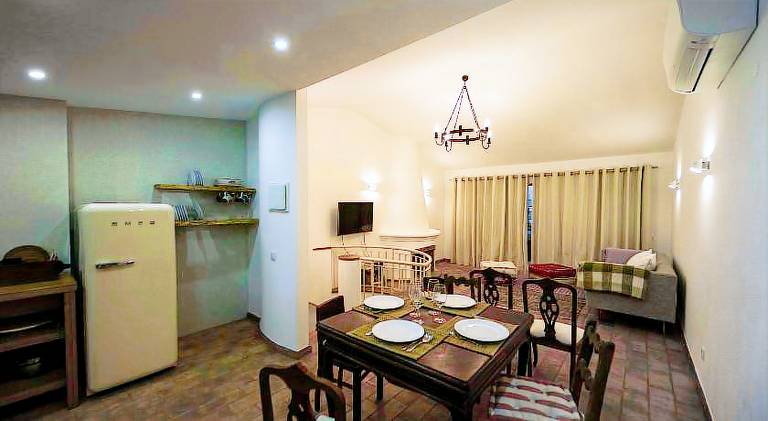 Vacation home with garden, terrace & BBQ — photo 3