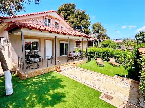Villa  Nea Makri
