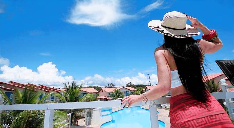 Serviced apartment with sauna, barbecue & yard in Porto Seguro