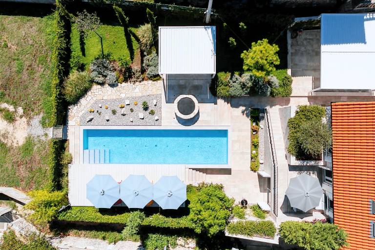 Villa Lastva is a five star seafront luxury villa with privite pool — photo 4
